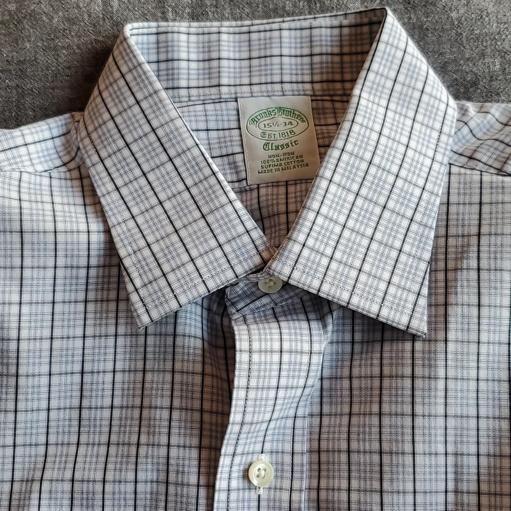 Brooks Brothers non-iron Dress Shirt - Picture 2 of 4